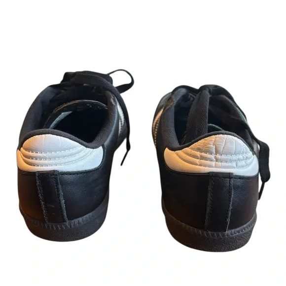 Adidas Samba OG Sneakers Black White Stripe Size 5.5 Womens is available  for purchase on au PAY Market - Imported Goods Online Store Co.Ltd. | au  PAY Market - Online Shopping Site